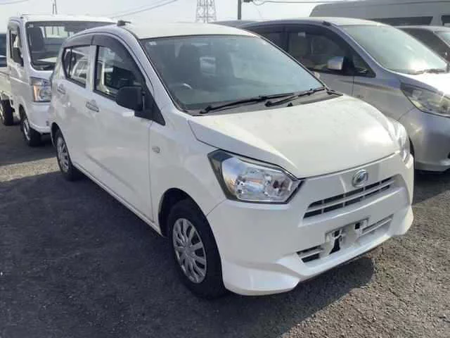 Daihatsu Mira e:S LA350S 2021